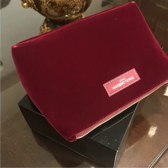 Dolce & Gabbana Cosmetic Bag Velvet Zippered Pouch - Picture 2 of 4